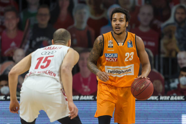 更倾向于对 更倾向于对