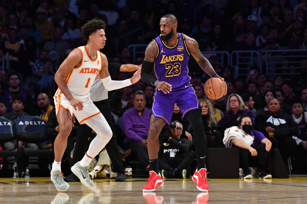 火箭还在引 火箭还在引