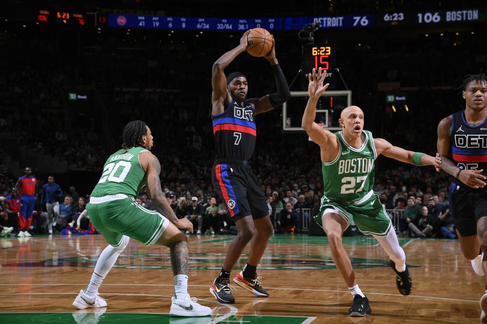 他的表现往 他的表现往