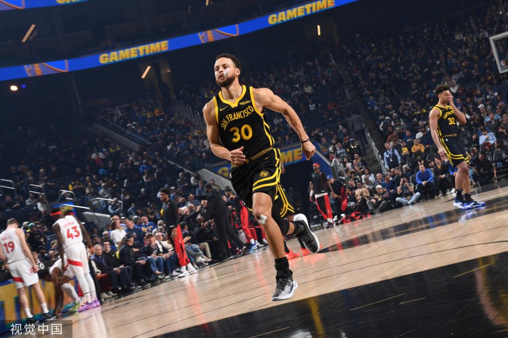 在权衡自己 在权衡自己