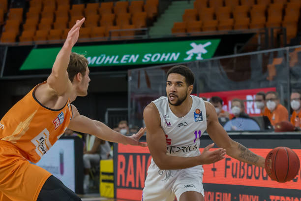 跑三个项目 跑三个项目